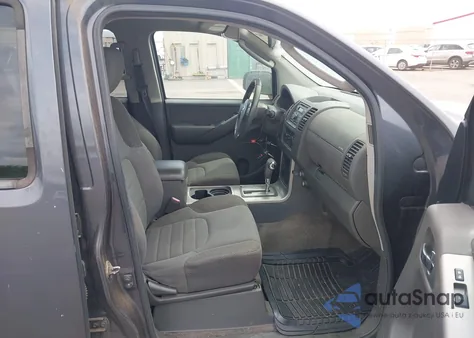 2011 Nissan Pathfinder S z USA, uszkodzony, nr VIN 5N1AR1NN4BC600909
